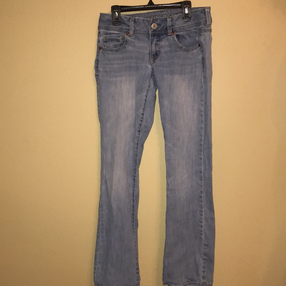 Light Wash American Eagle Jeans Size 4 Reg